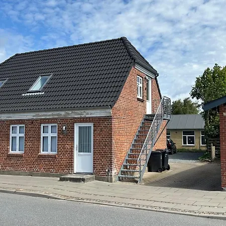Lejlighed Hyggelig Pa 1 Sal Spøttrup